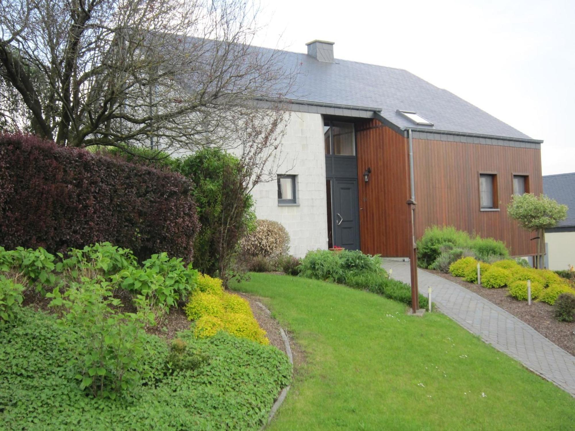 Contemporary Holiday Home In Houffalize With Private Garden Buitenkant foto