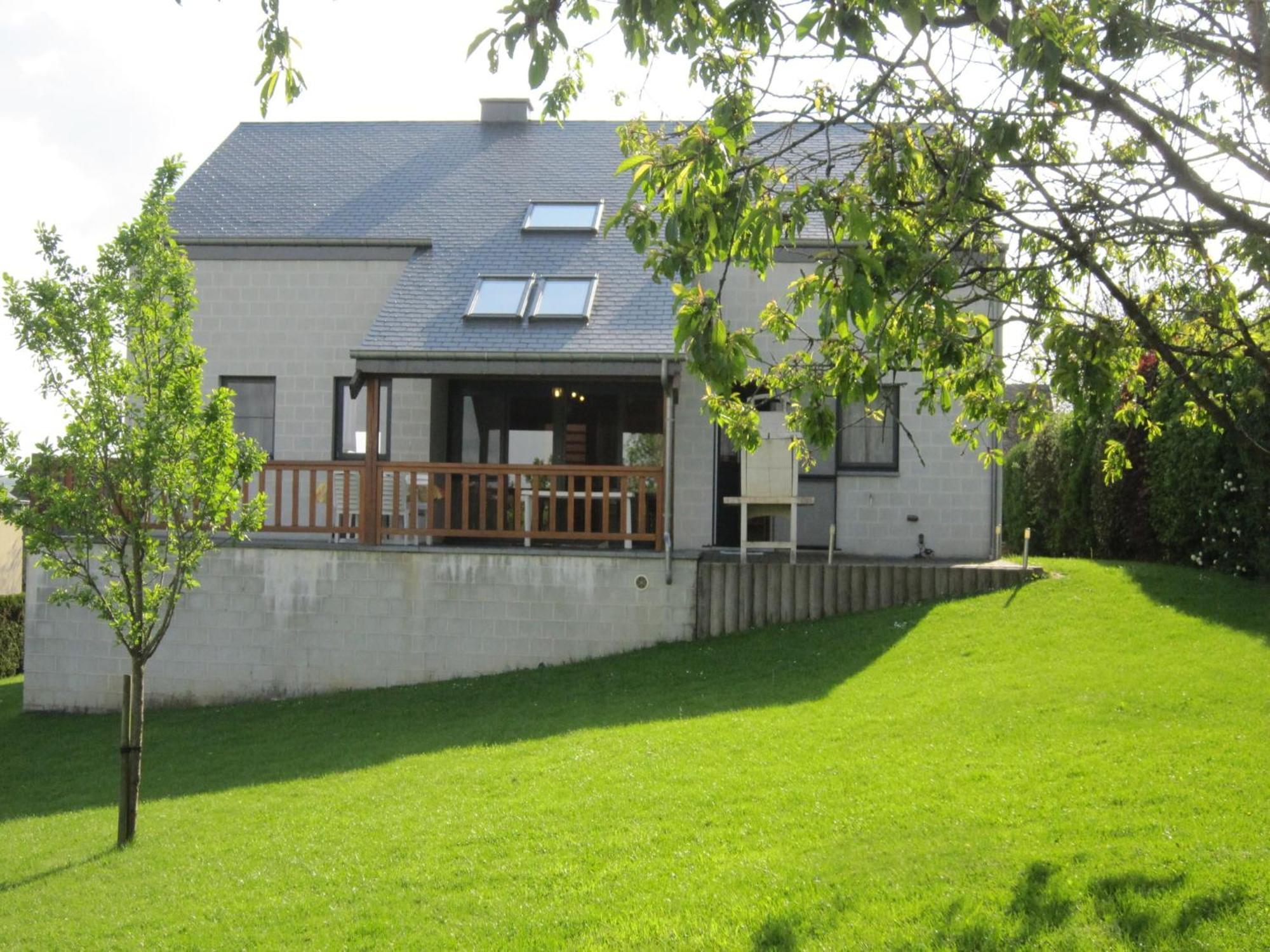 Contemporary Holiday Home In Houffalize With Private Garden Buitenkant foto